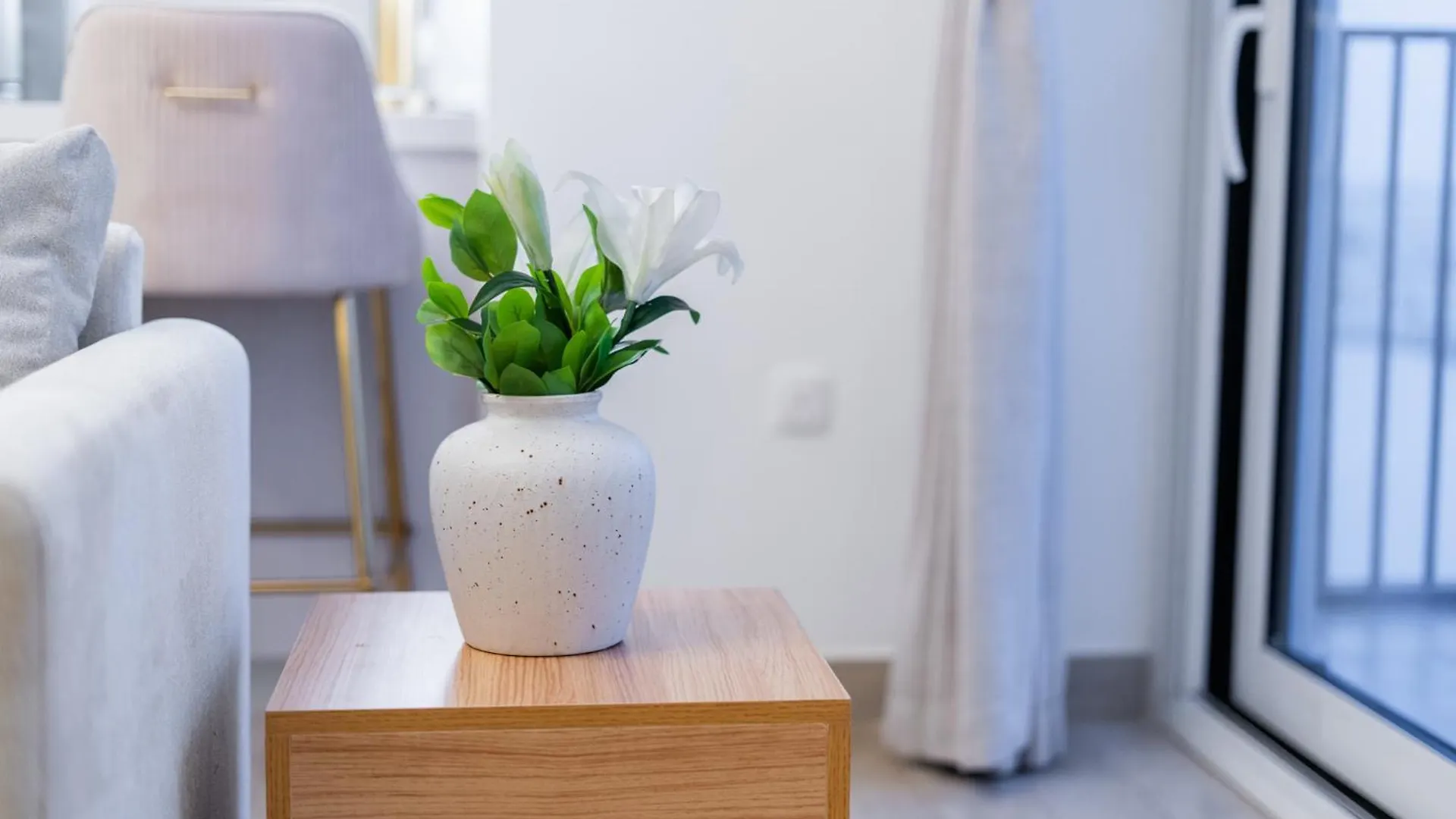 Two Bedroom Apartment By Otolo Homes With Free Yas Theme Park Tickets Αμπού Ντάμπι