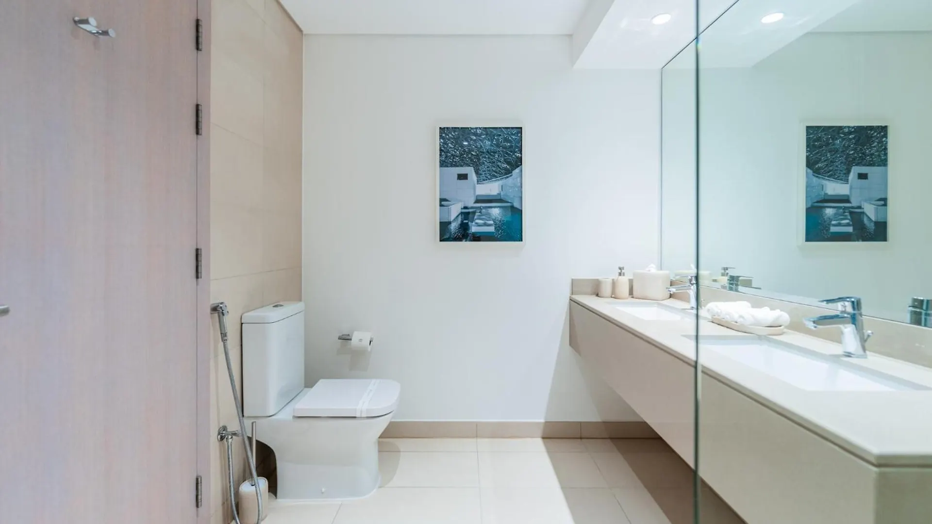 Two Bedroom Apartment By Otolo Homes With Free Yas Theme Park Tickets Αμπού Ντάμπι