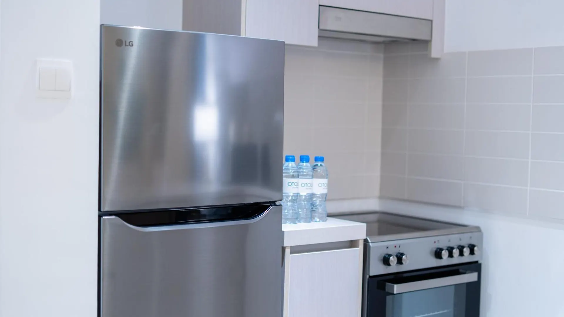 Two Bedroom Apartment By Otolo Homes With Free Yas Theme Park Tickets Αμπού Ντάμπι