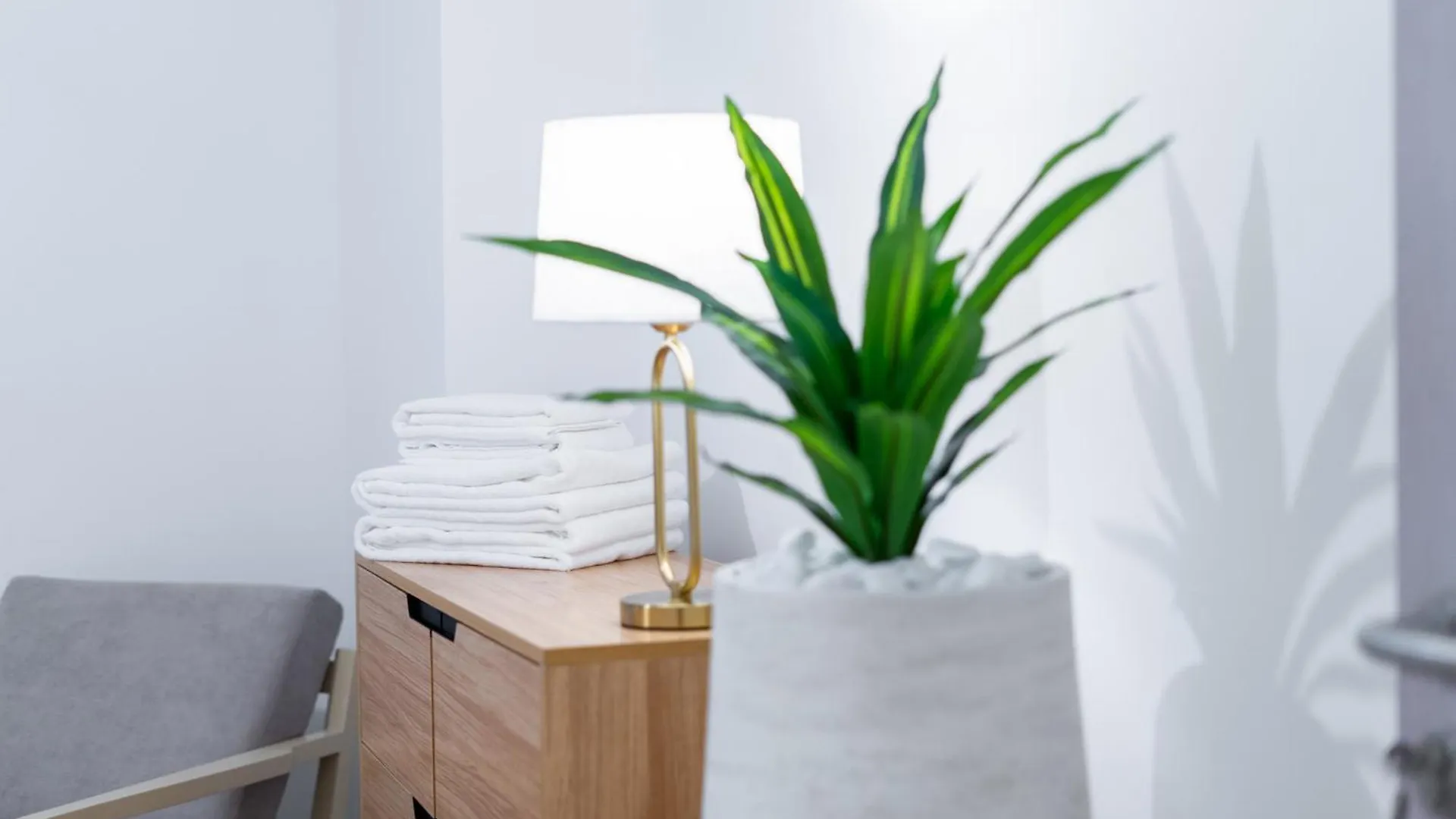 Two Bedroom Apartment By Otolo Homes With Free Yas Theme Park Tickets Αμπού Ντάμπι