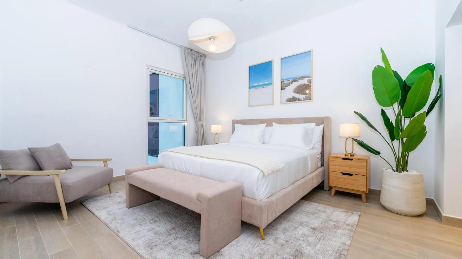 Two Bedroom Apartment By Otolo Homes With Free Yas Theme Park Tickets Abu Dhabi 0*,