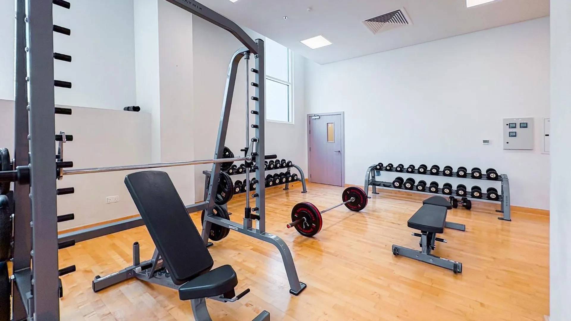 Two Bedroom Apartment By Otolo Homes With Free Yas Theme Park Tickets Abu Dhabi Förenade Arabemiraten